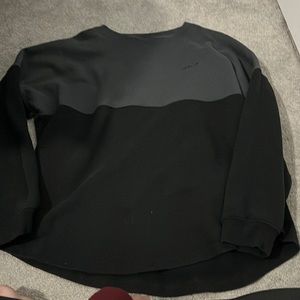 Black sweatshirt
